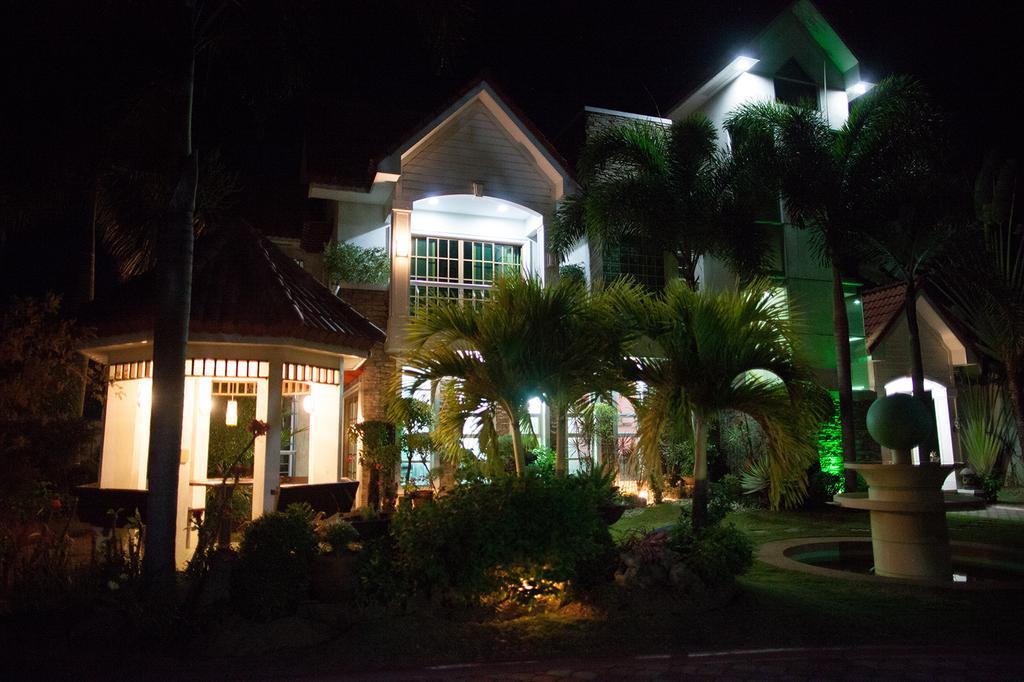 Sir Nico Guesthouse And Resort Pulilan Luaran gambar